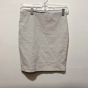 LOFT petites XS skirt black and white stripes
